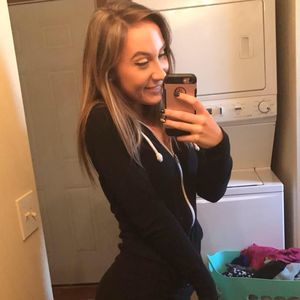 Meet your Posher, Destiny