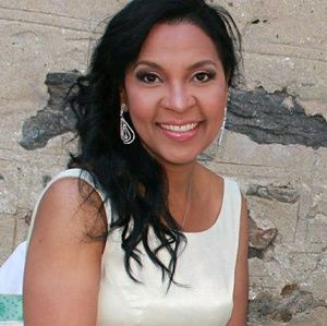 Meet your Posher, Rocio