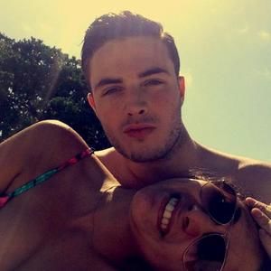 Meet your Posher, Andrew