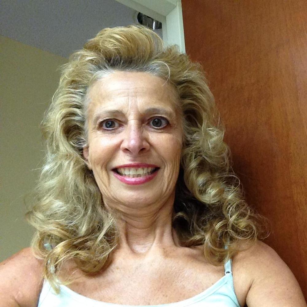 Meet your Posher, Renee