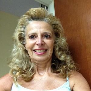 Meet your Posher, Renee