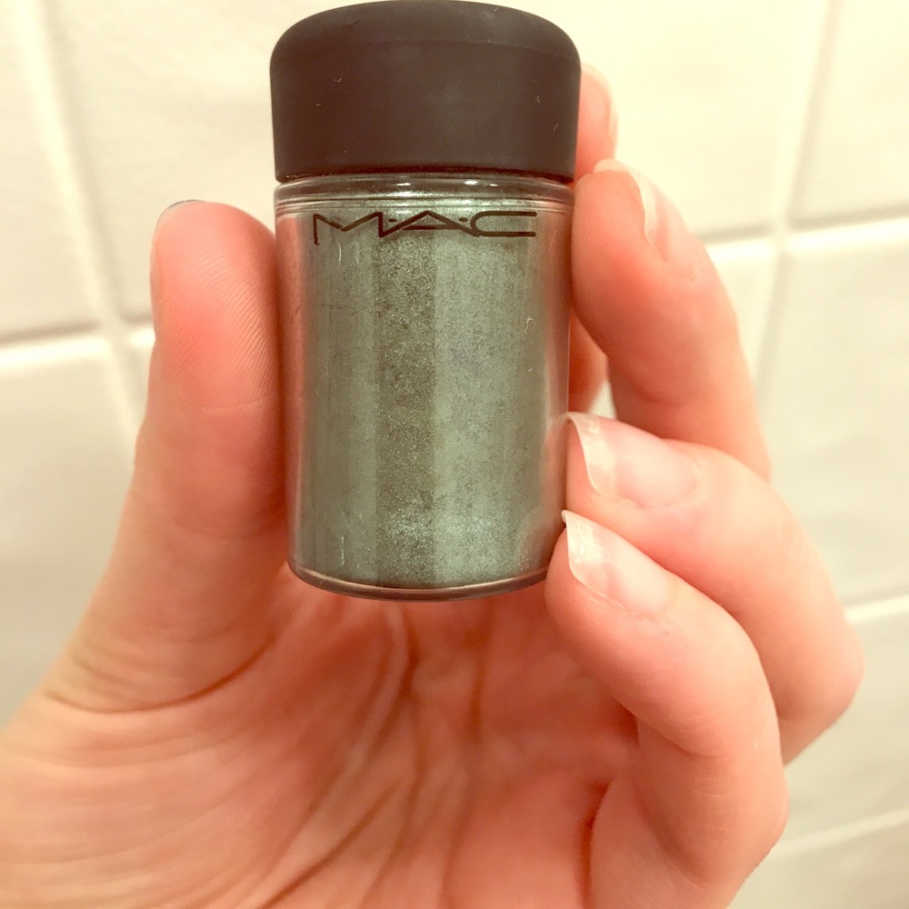 Eyeshadow