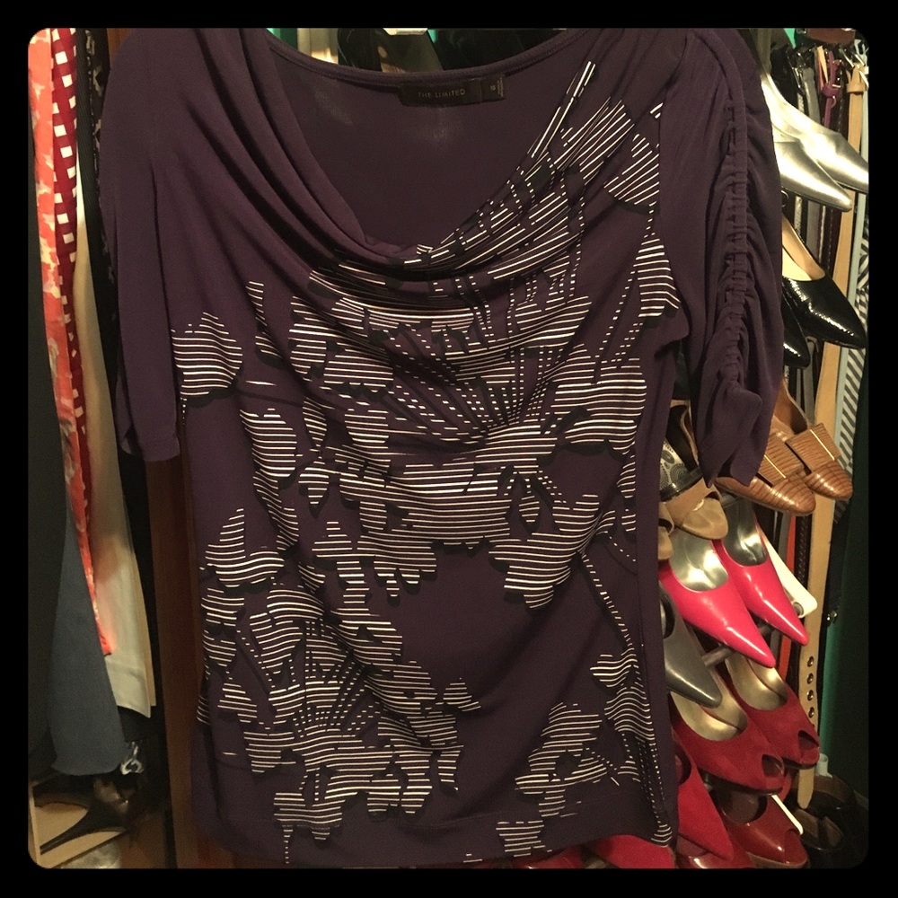 Cute The Limited shirt