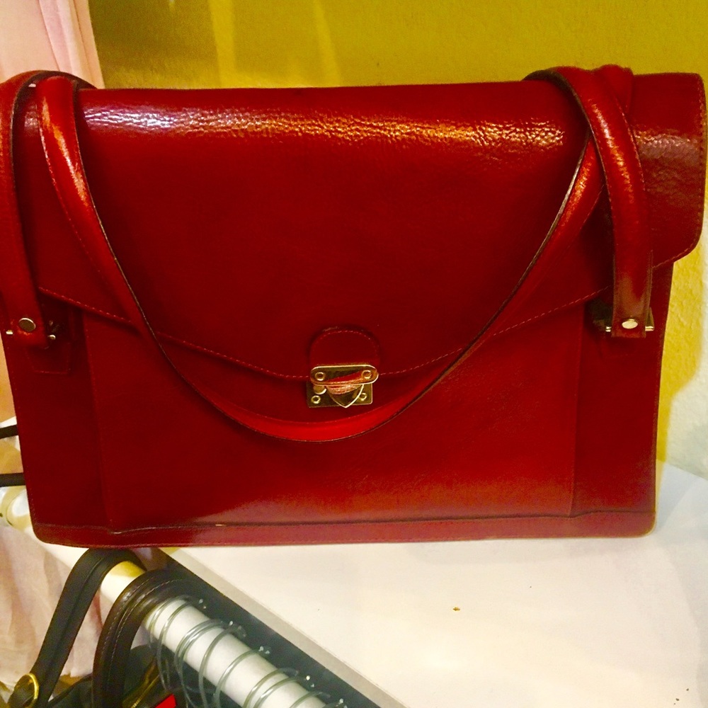 100% strong Wilson leather Bag 💼 🎁🌺