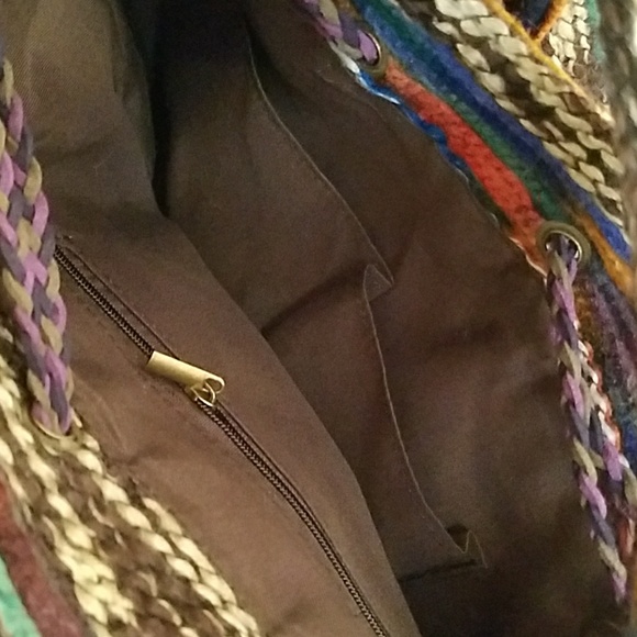 Last One Hippie Carpet Bucket Bag - Picture 5 of 7