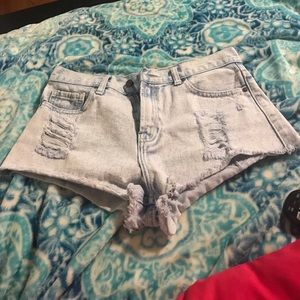Forever 21 high waisted shorts size 26