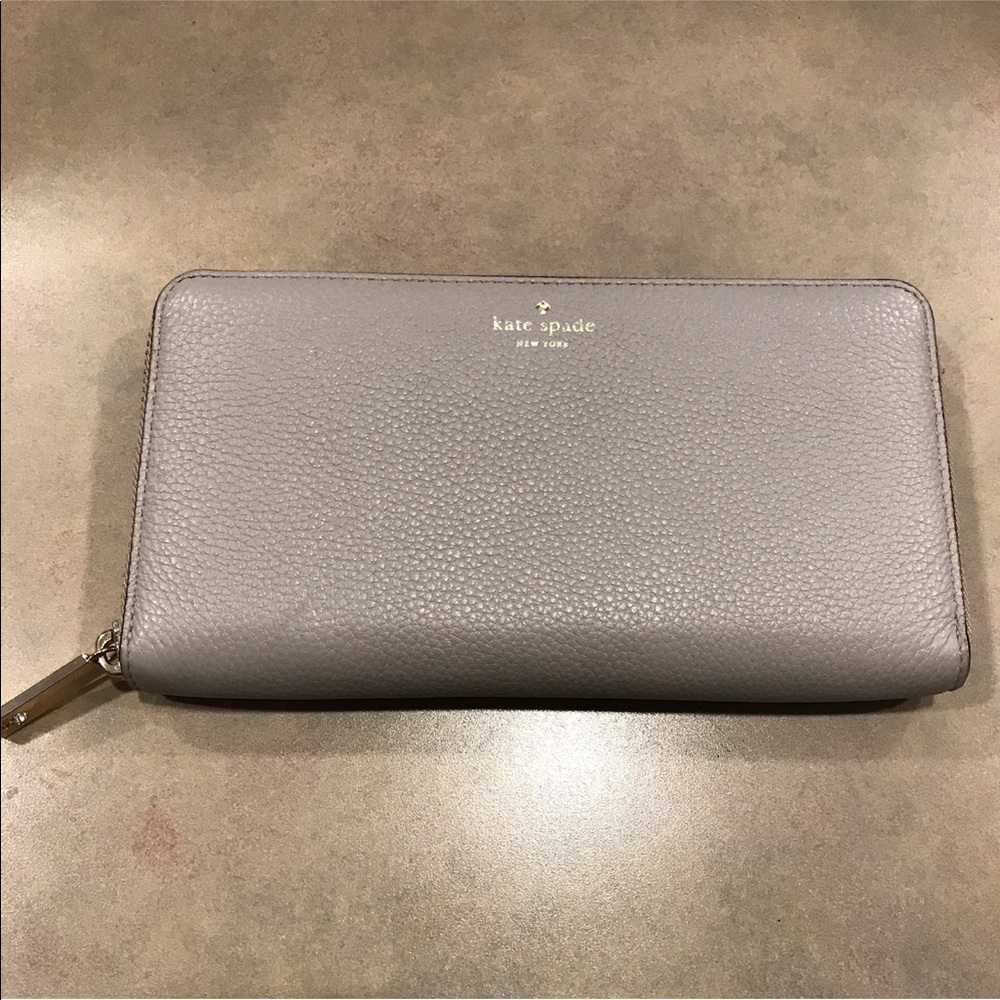 Kate Spade Cobble Hill Lacey Wallet NWOT