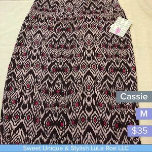 LuLa Roe Cassia pencil skirt. Smoke free home