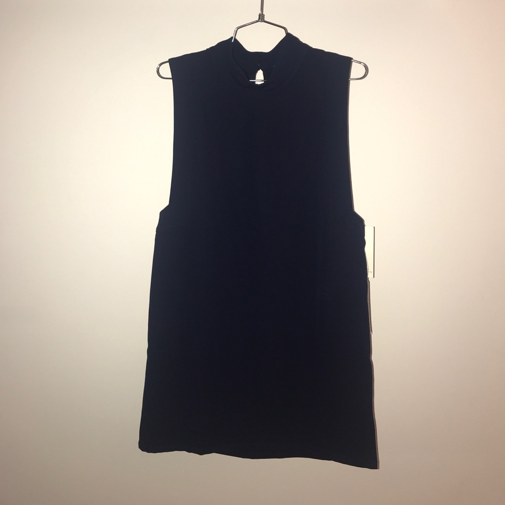 TOBI Look Around Shift Dress