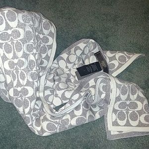 Coach scarf