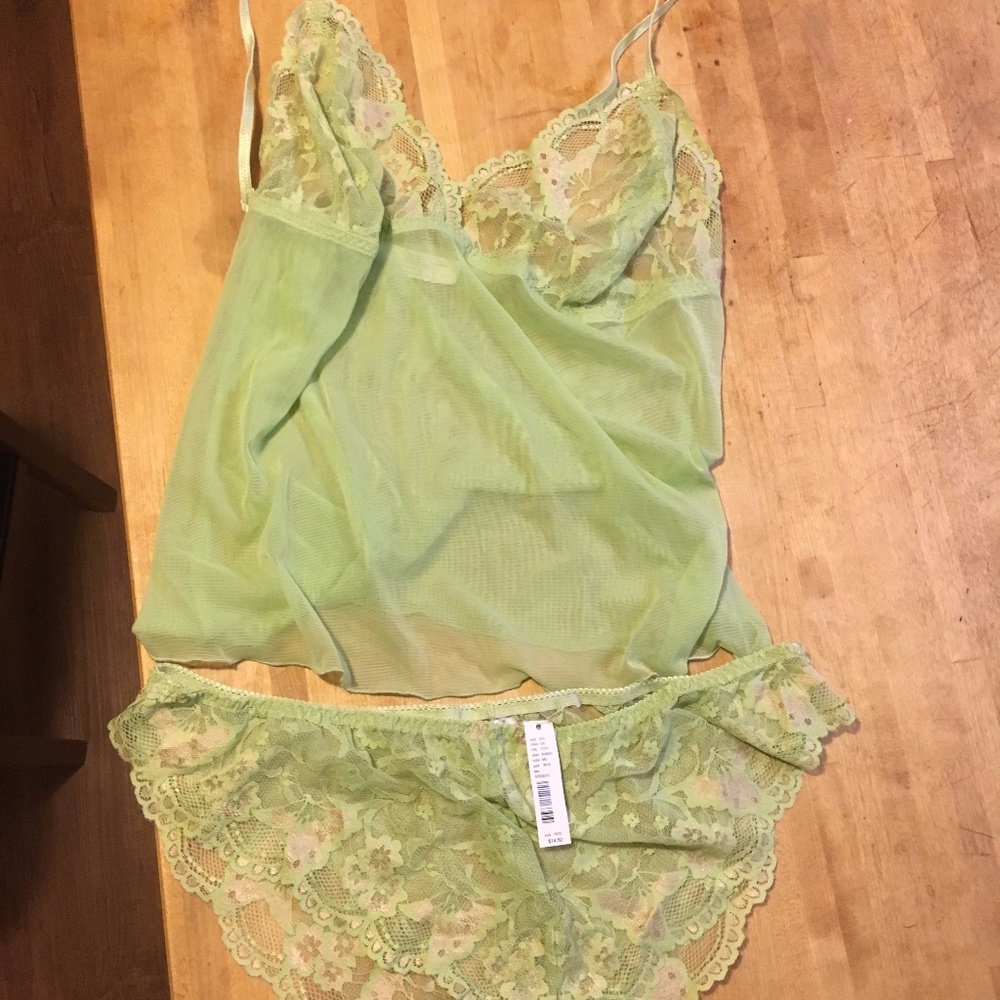 Cacique Camisole & panty lingerie set new with tag