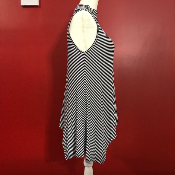 Tunic - Picture 3 of 5