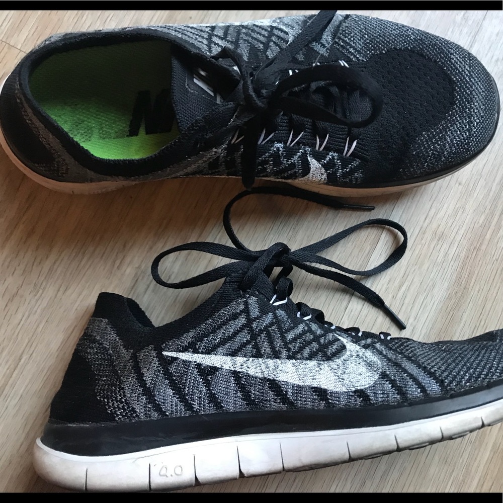 4.0 womens nikes