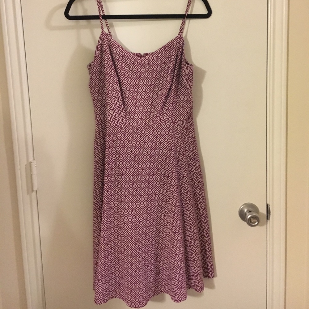 Old Navy fuchsia pattern dress