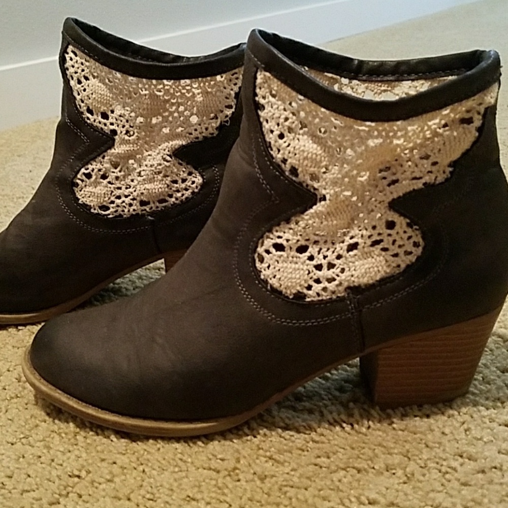 Brown boots