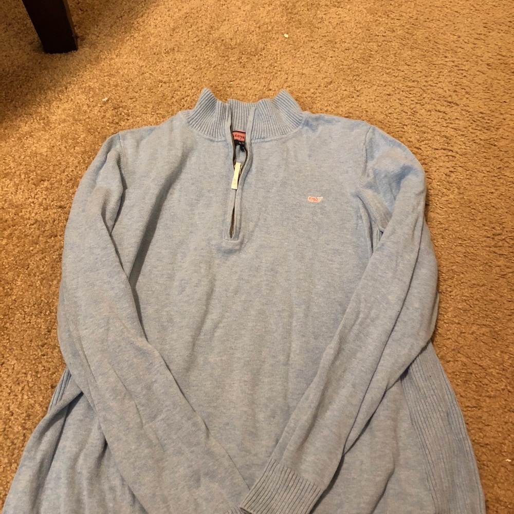 Baby blue vineyard vines pullover sweater