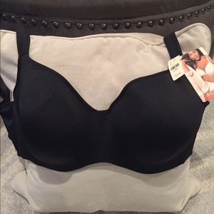 Cacique black 42DDD bra