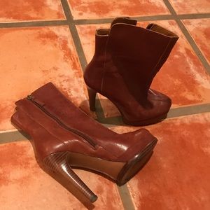 Nine West Whiskey Leather Ankle Bootie