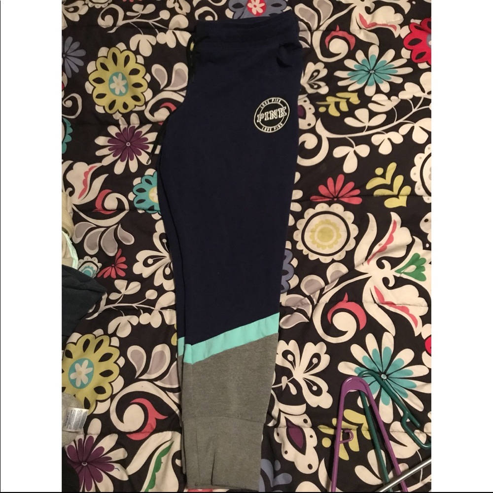 VS PINK joggers. Size L.