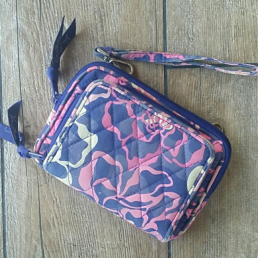 VERA BRADLEY WRISTLET - Picture 1 of 4