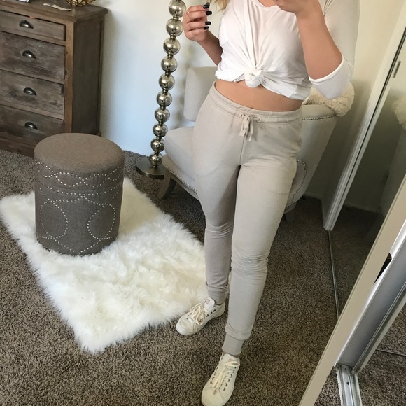 SALE ✂️LAST2•Cream Hollywood Joggers - Picture 4 of 6