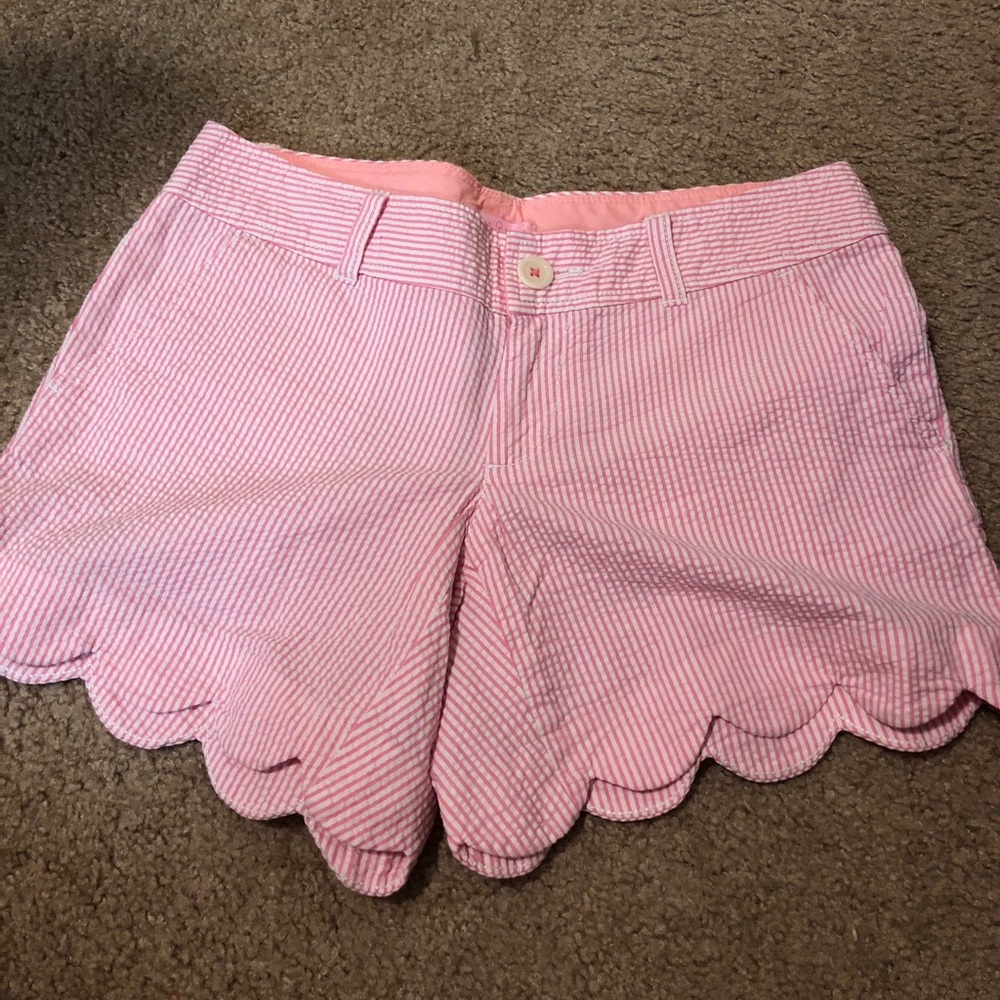 Lilly Pulitzer Pink&White striped shorts!