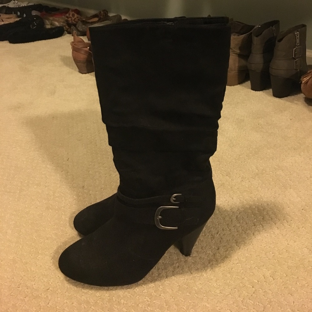 Black suede boots