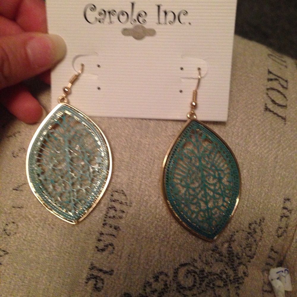 NWT Carole Inc. gold and blue long earrings