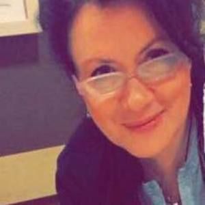 Meet your Posher, Larissa