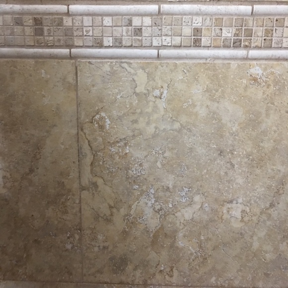 Meet your Posher, Julia - Picture 1 of 1