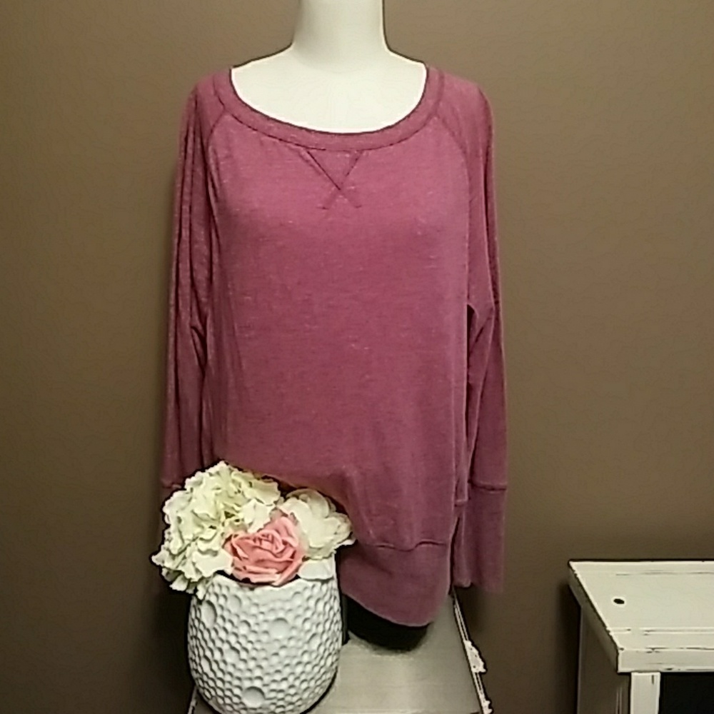 XERSION Magenta Sweatshirt