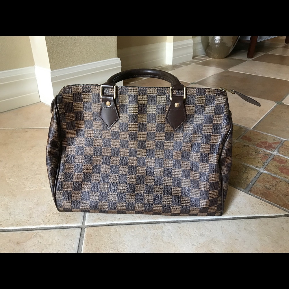 EUC Auth Louis Vuitton Speedy 30 in Damier Ebene