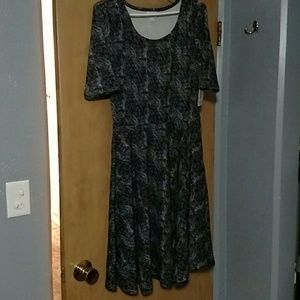 Lularoe Nicole Large