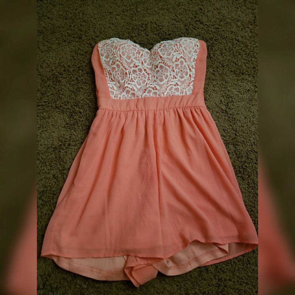 Coral romper with lace