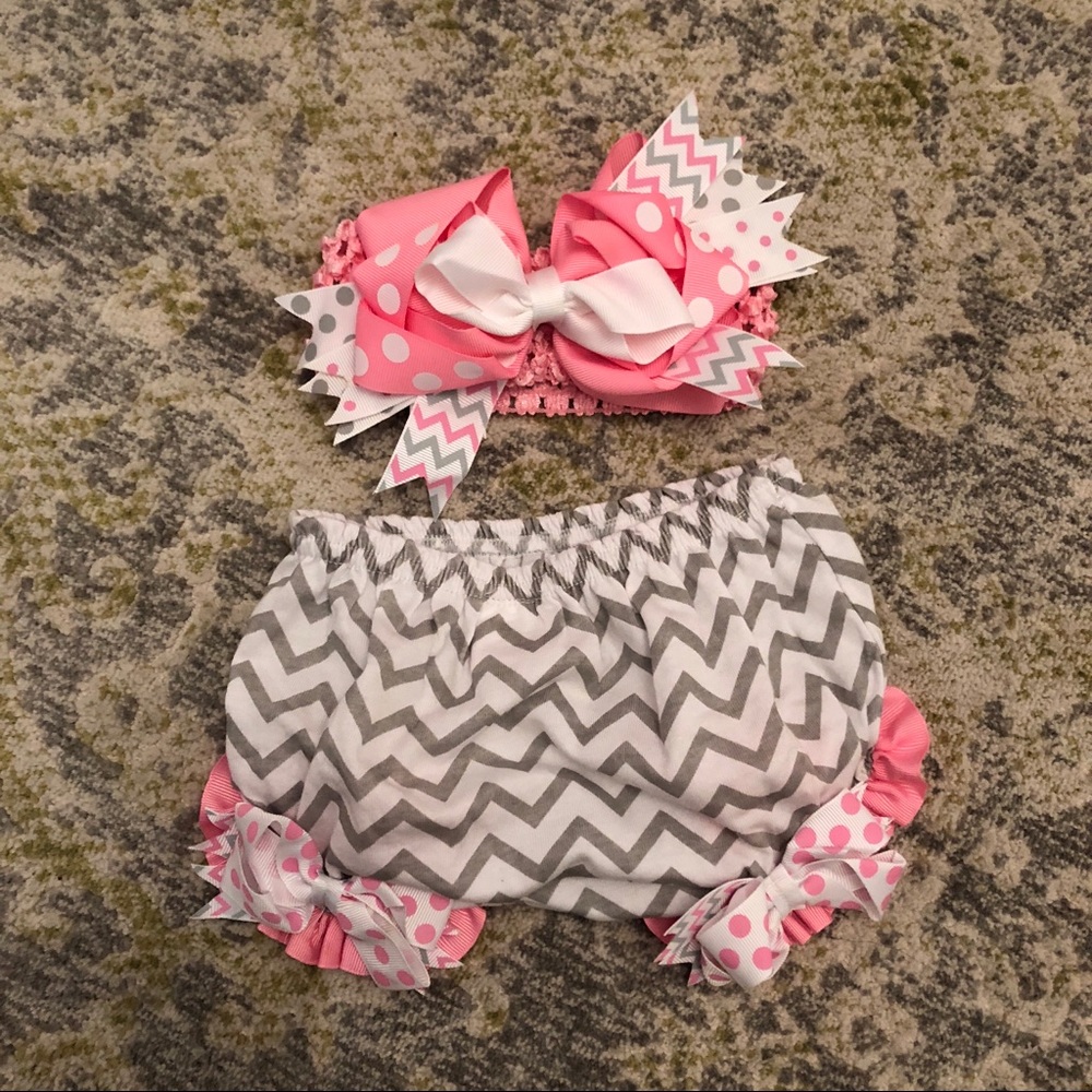 Adorable bottom and headband
