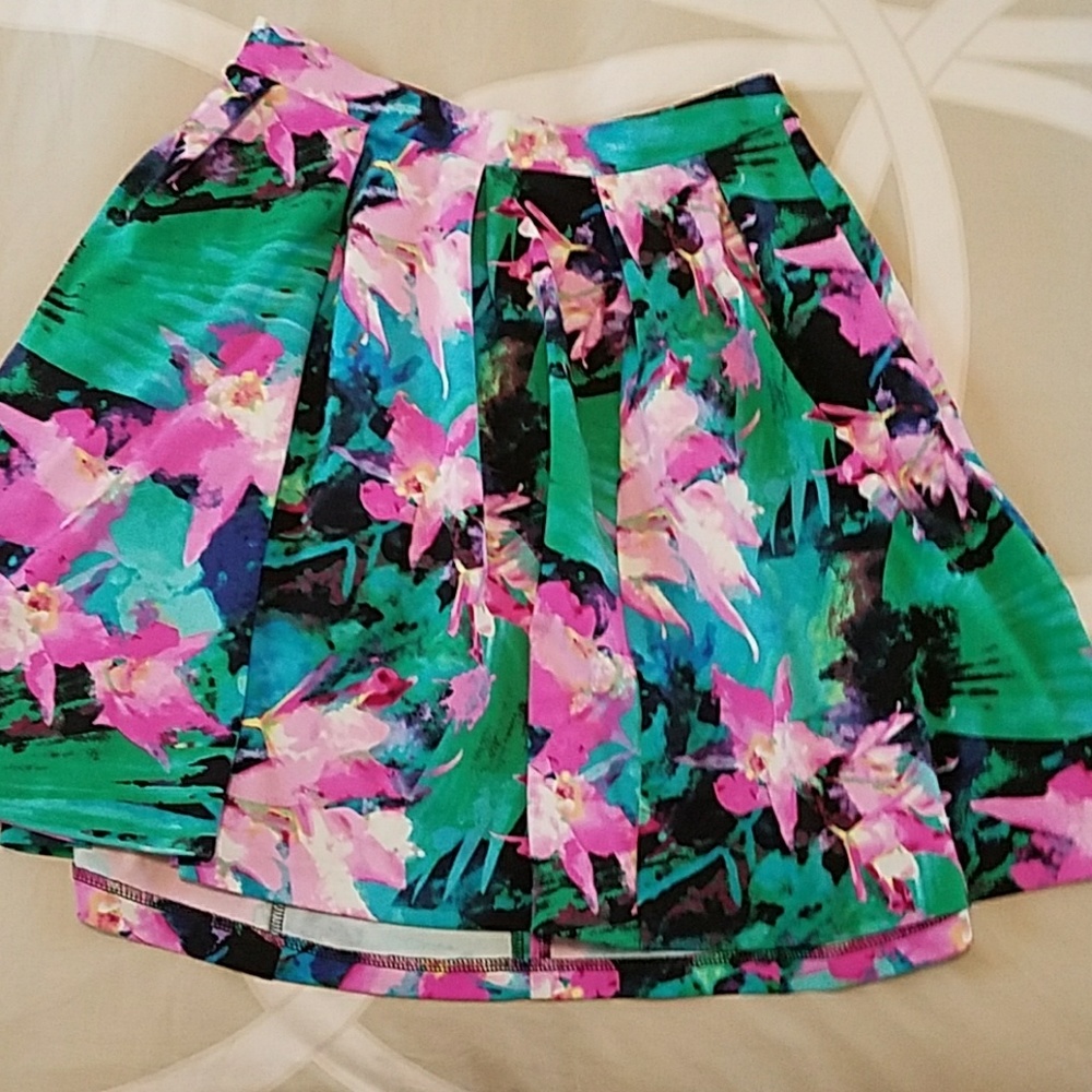 Skirt