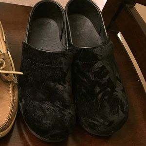 Dansko black crush velvet clogs, like new!