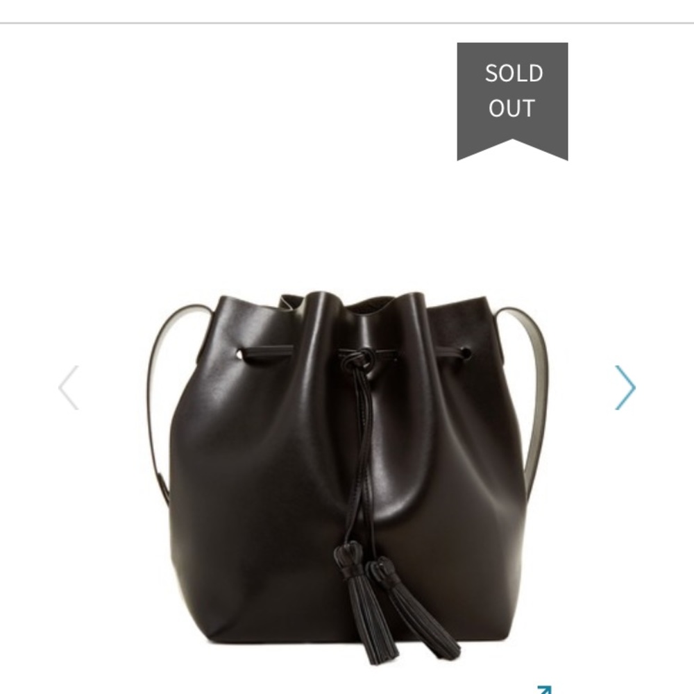 black shiraleah bucket drawstring bag leather