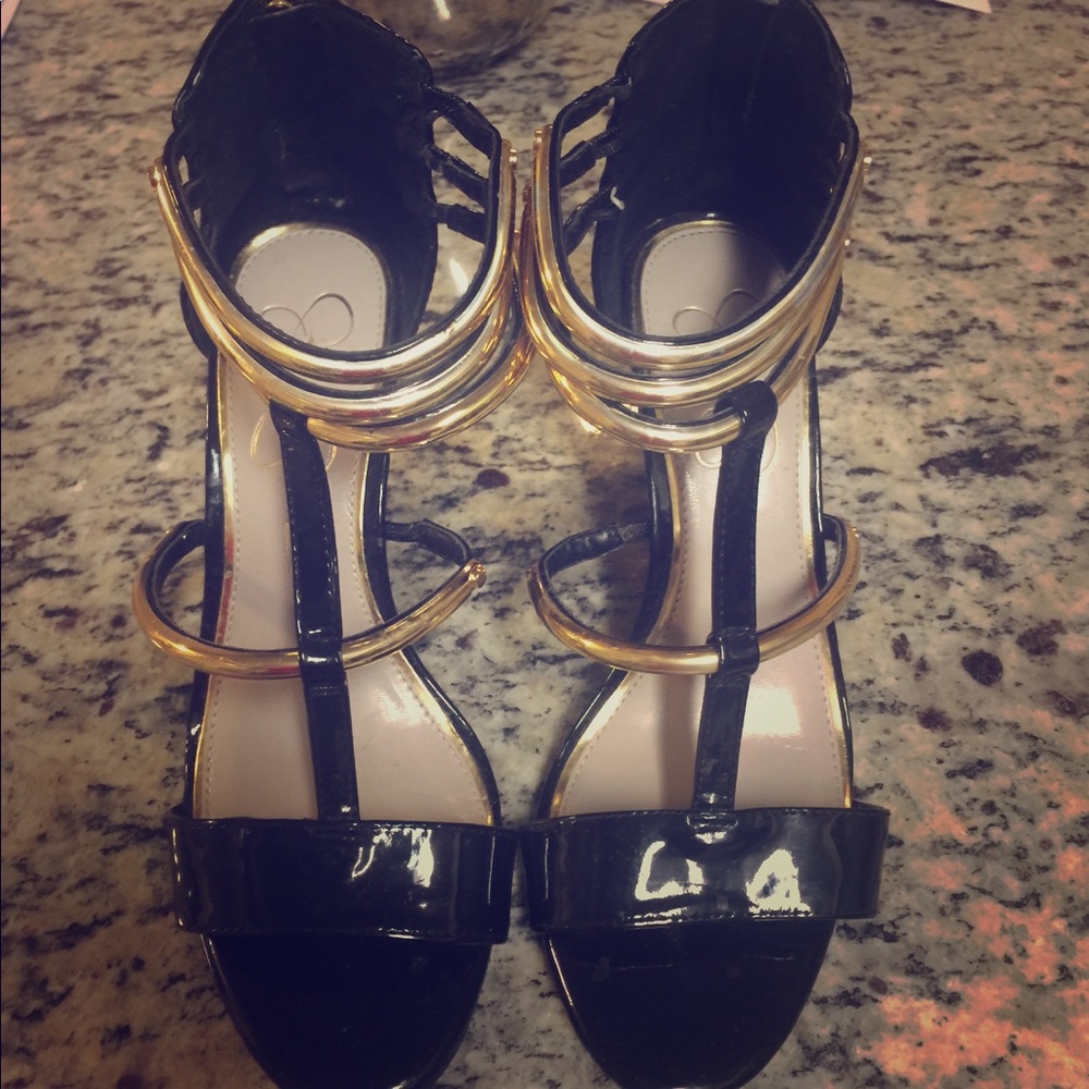 Jessica Simpson wedges