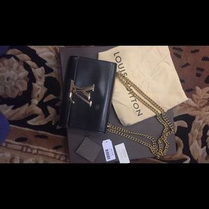 Authentic polouise mm chanoire leather bag