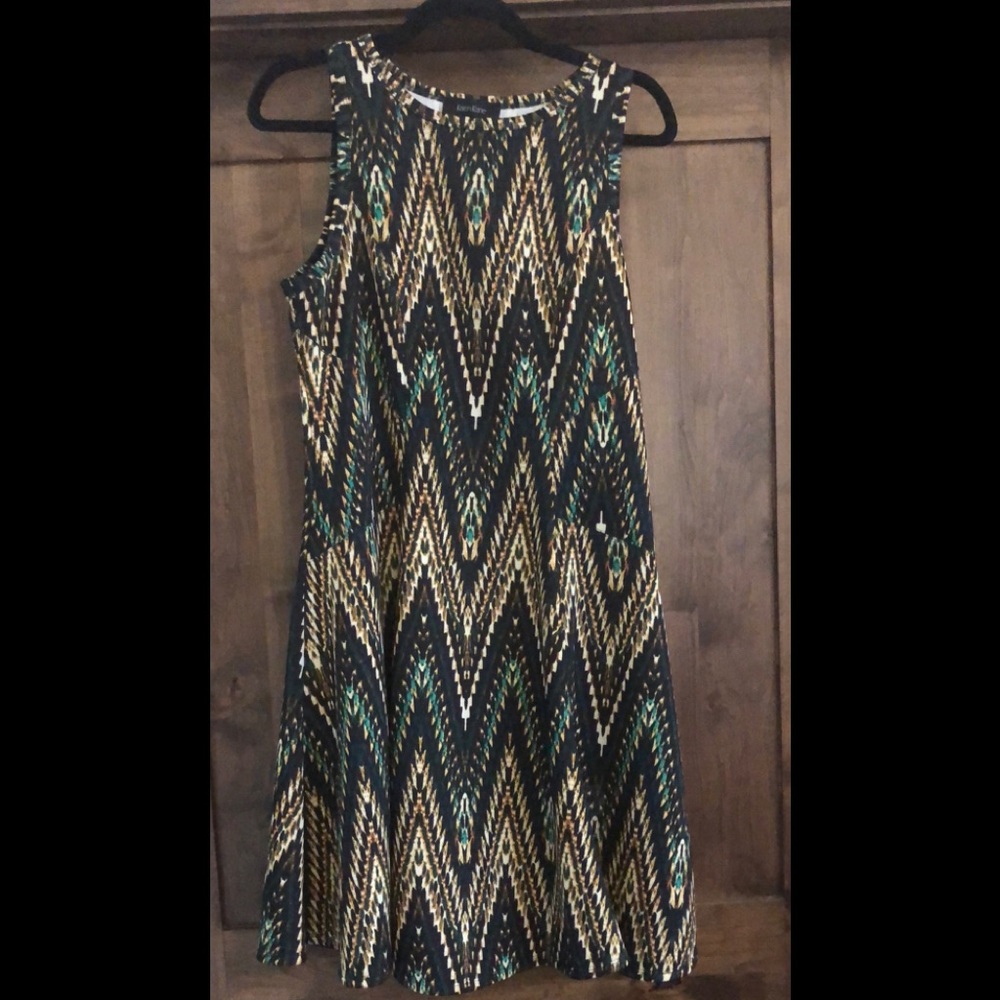 Sleeveless Geometric Dress