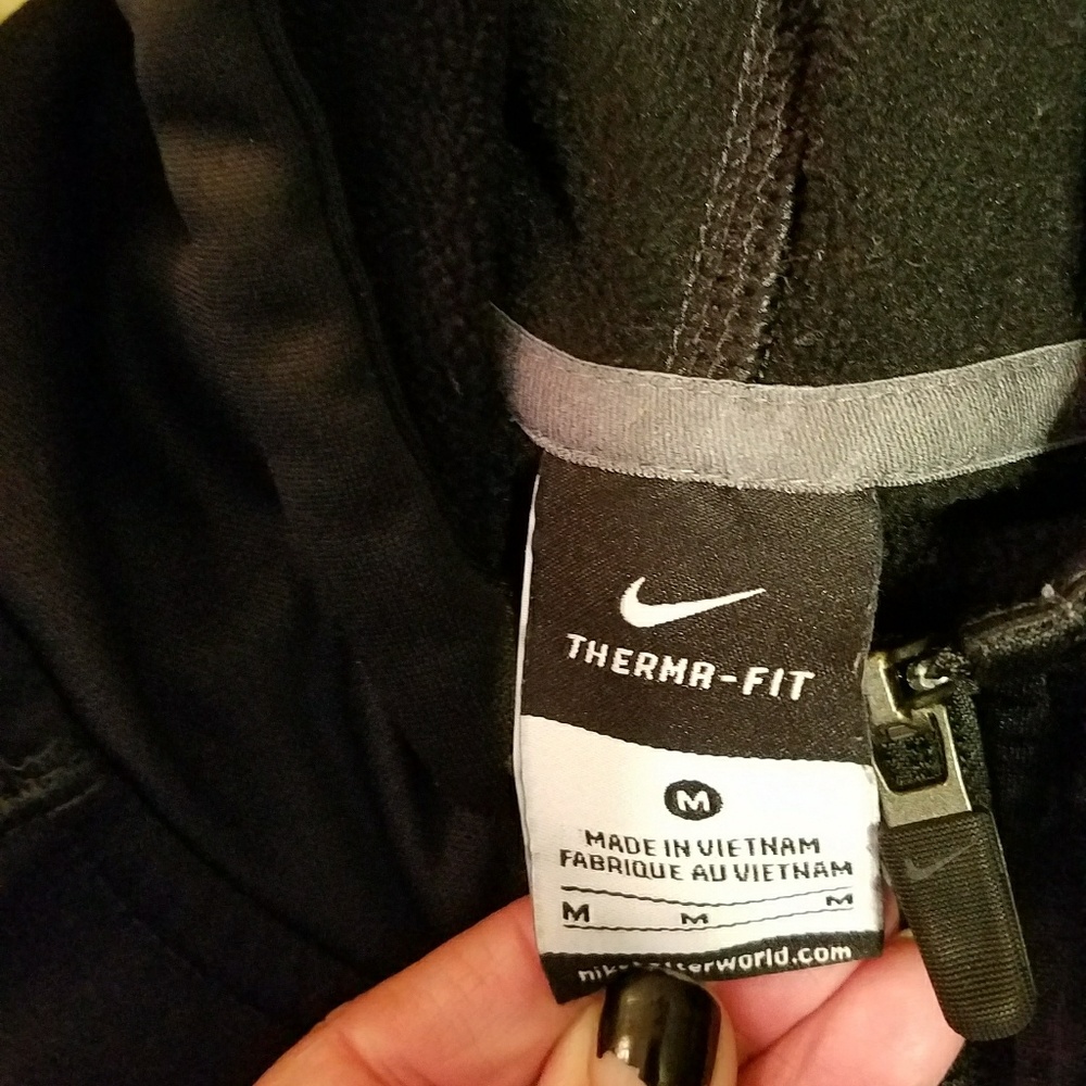 Nike Jacket - Picture 2 of 2