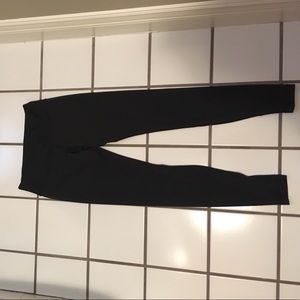 Black lululemon leggings