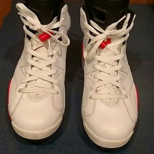 Jordan 6's