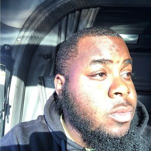 Meet your Posher, Gregory