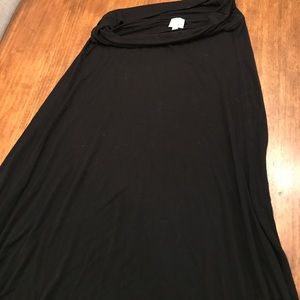 LuLaRoe Black Maxi skirt M