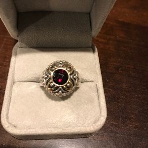 Sterling and 18kt gold ring with a ruby stone