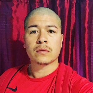 Meet your Posher, Eli