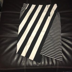 NWT! Black and white midi skirt
