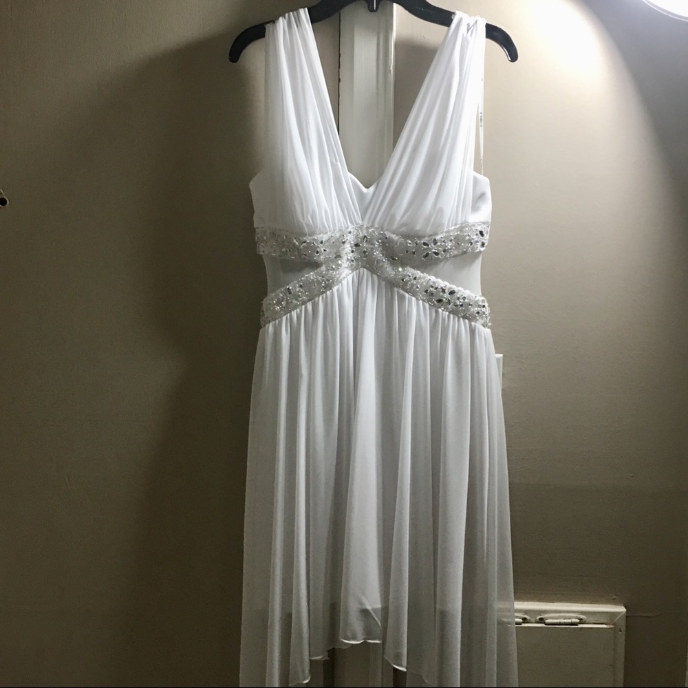 White Sparkled Elegant Dress